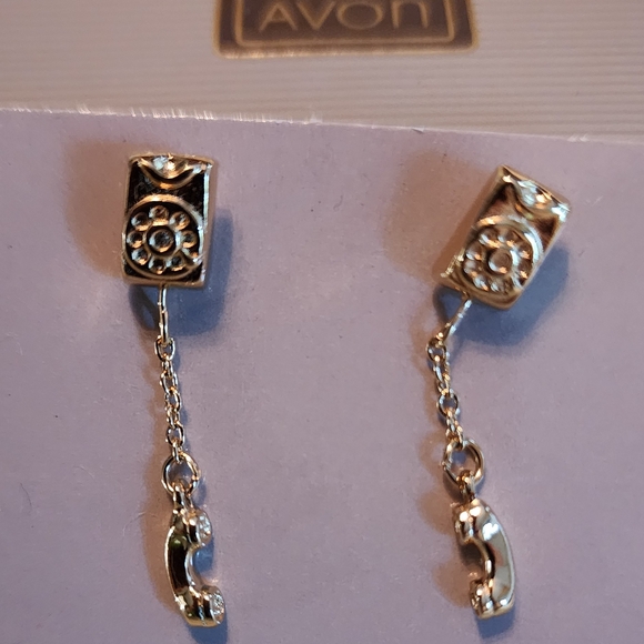 Avon Gold Chain Drop Earrings--Vintage rotary phone - Picture 1 of 1